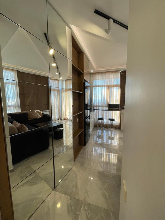 Apartments At Like House Batumi Bagian luar foto