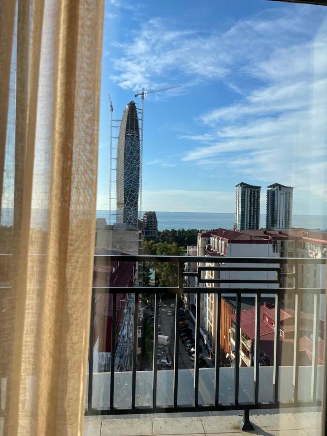 Apartments At Like House Batumi Bagian luar foto